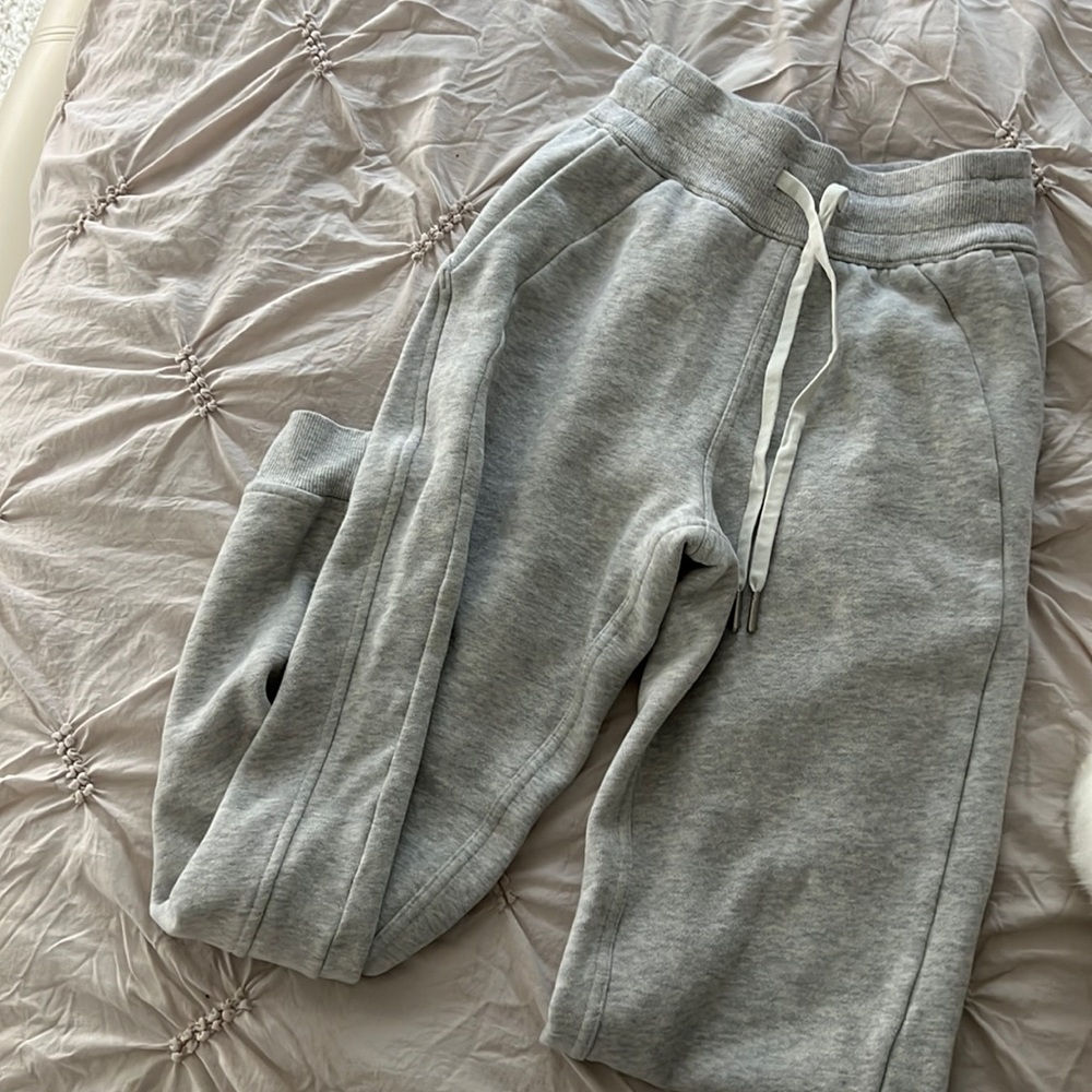 Lululemon scuba joggers